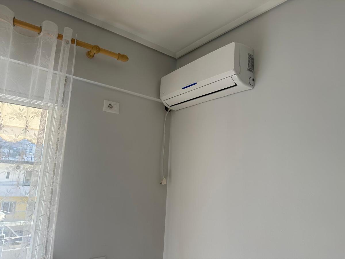 Comfort 1 Apartment Sarandë エクステリア 写真