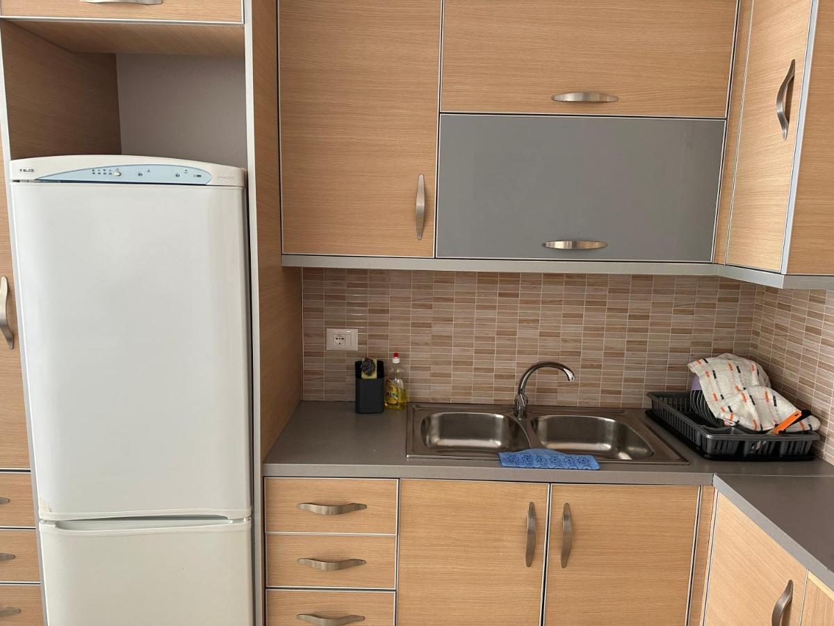 Comfort 1 Apartment Sarandë エクステリア 写真